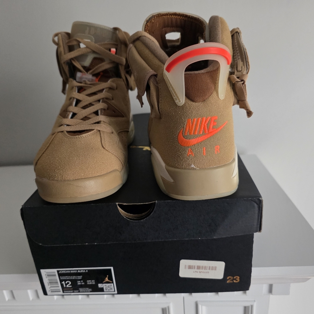 Men Jordan sneakers